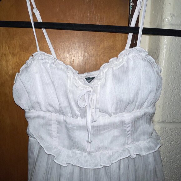 WHITE small summer dress NEVER WORN - Picture 2 of 4